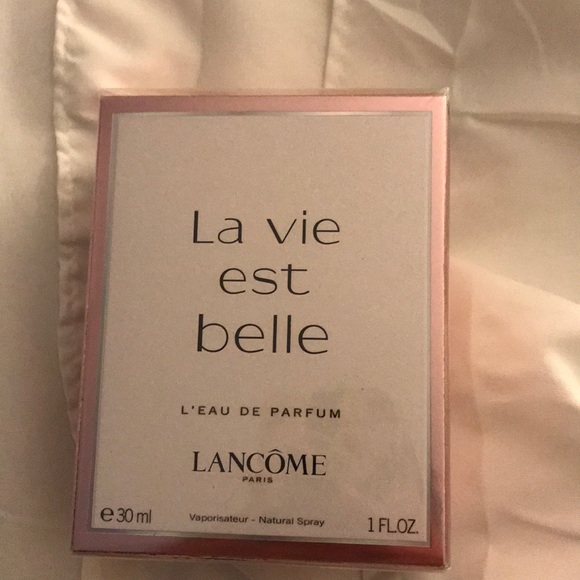 La Vie est belle Lancôme perfume - Picture 2 of 4